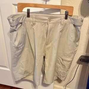 Huk Men's Light Tan Cargo Shorts